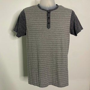 (Levi's) 1/4 Button Up Striped Shirt